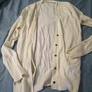 100% Merino wool cardigan